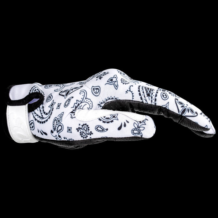White Paisley (Knuckle)